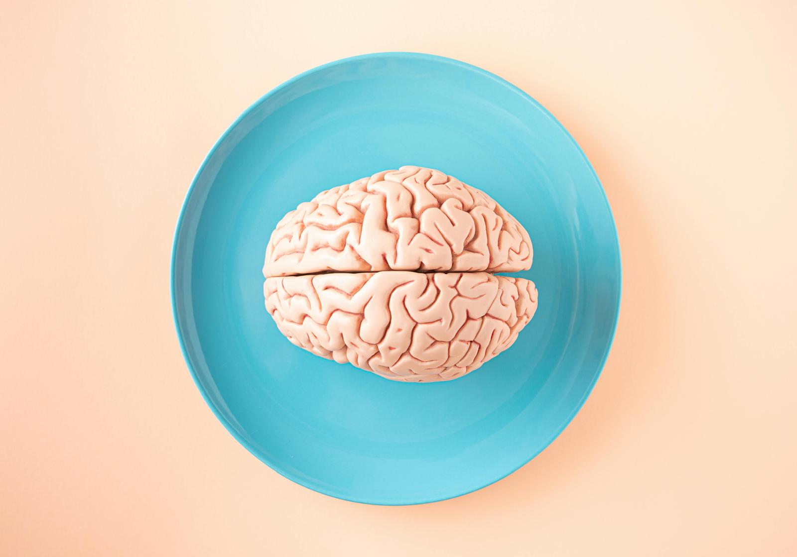 ¿Qué es la rumiación mental y por qué no puedes dejar de pensar?